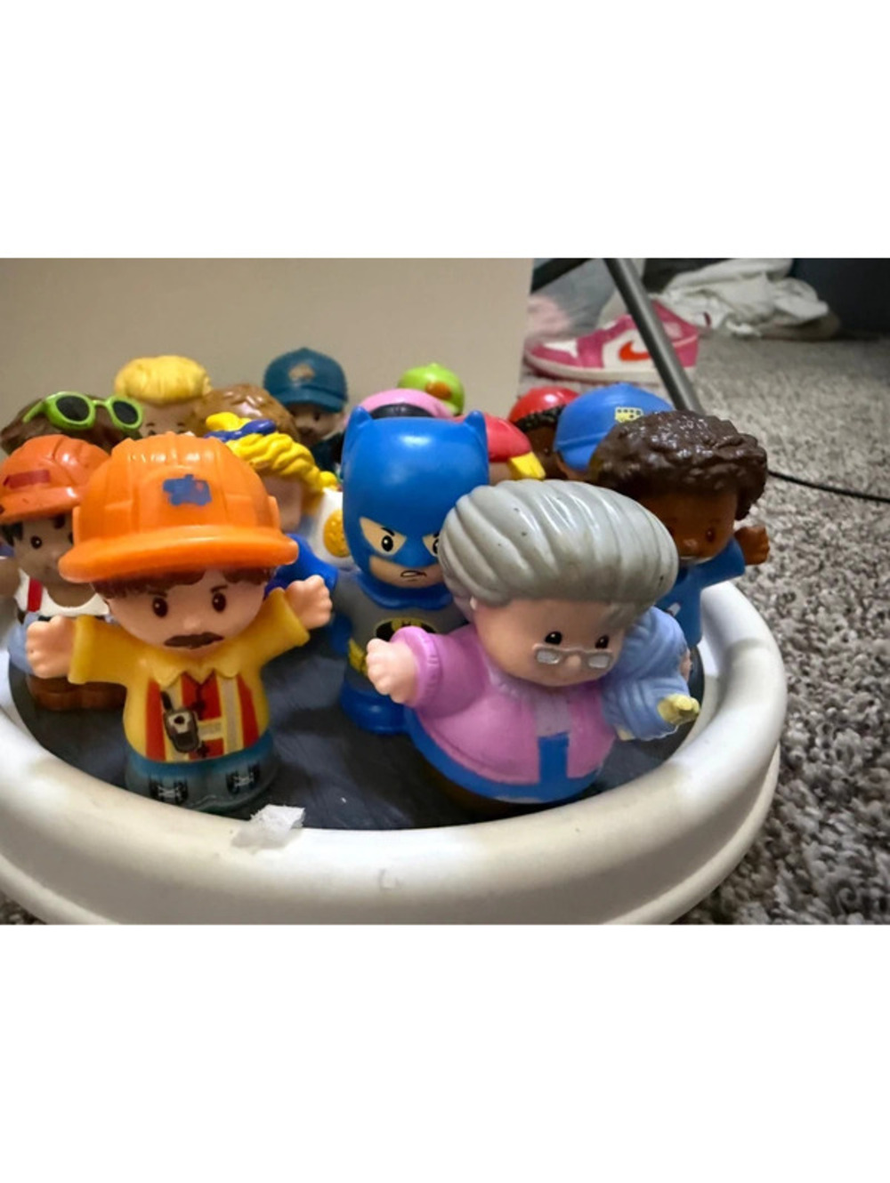 15 random Little People modern and vintage